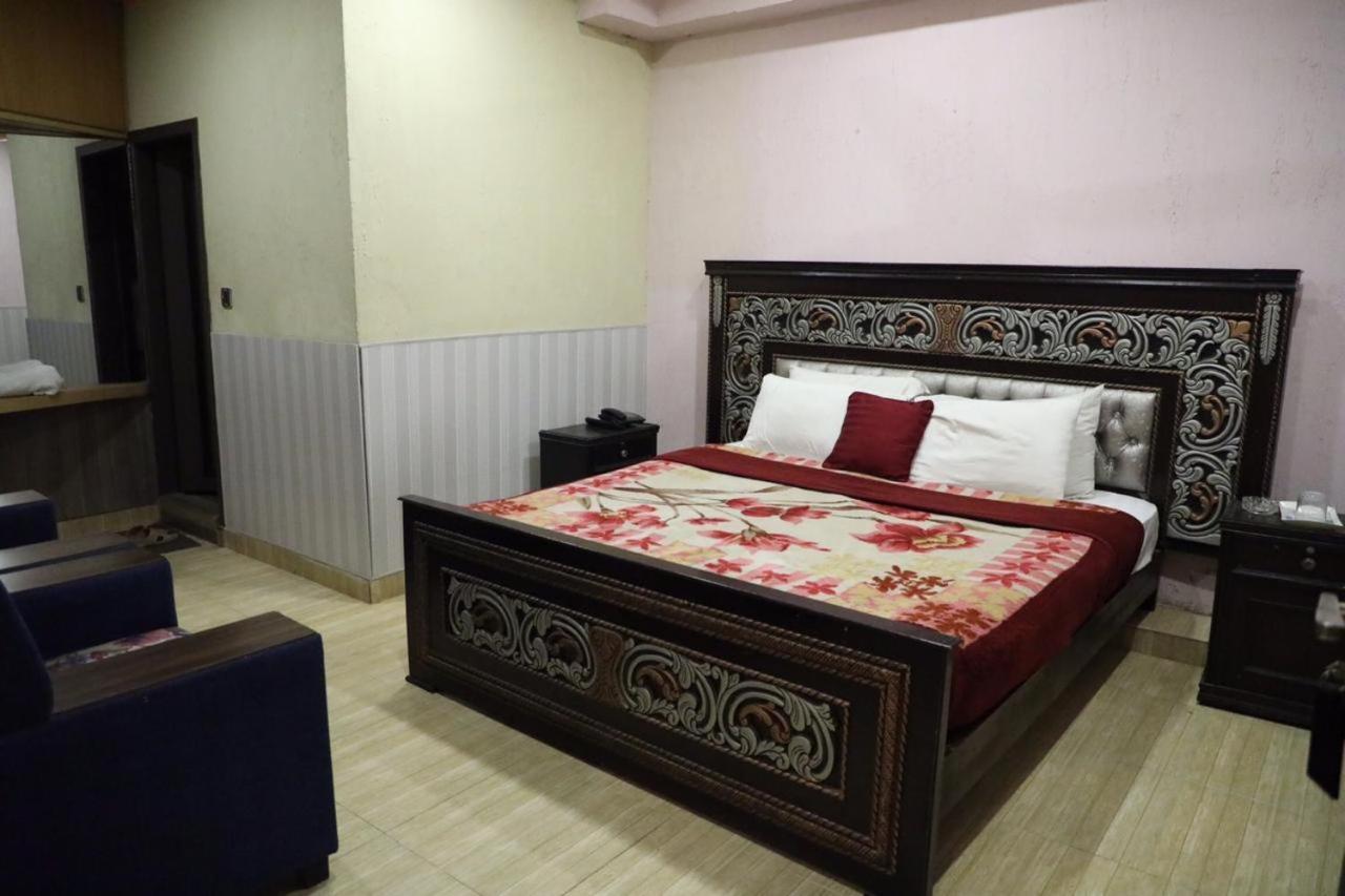 Manama Hotel Ijp Равалпинди Экстерьер фото